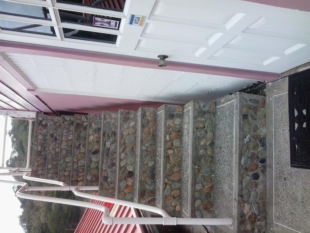 Top Ranking Hill View Guesthouse Speyside Экстерьер фото