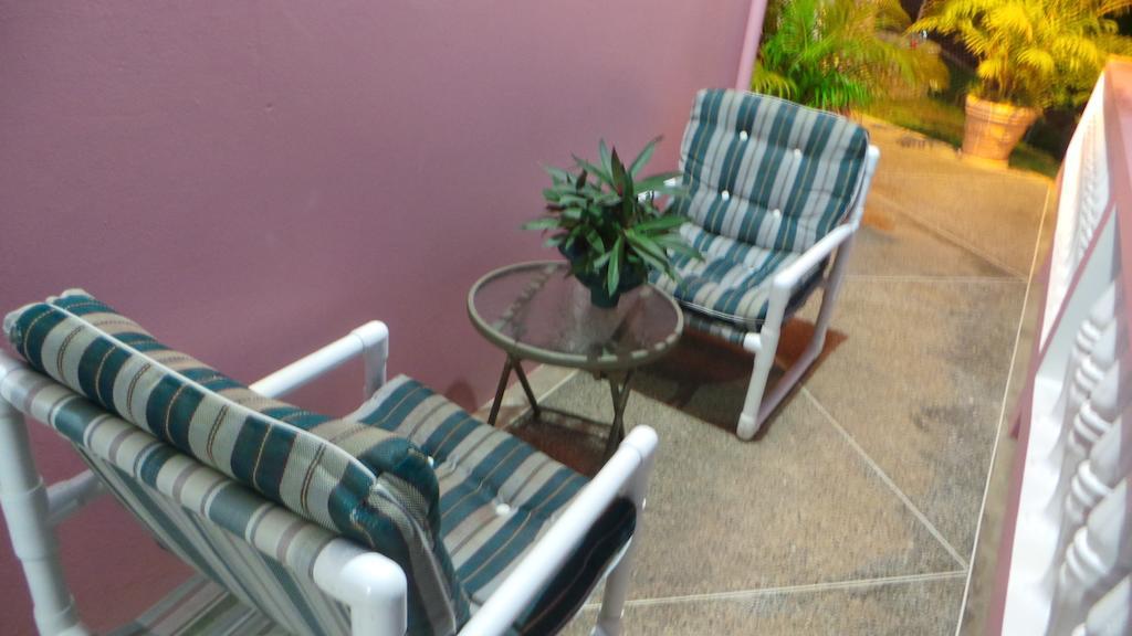 Top Ranking Hill View Guesthouse Speyside Экстерьер фото