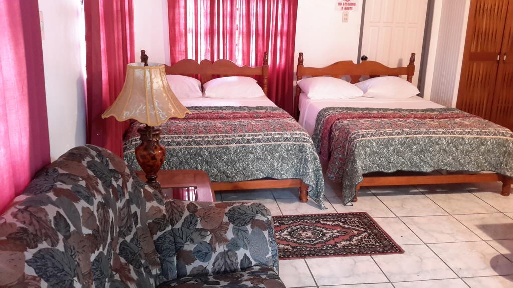 Top Ranking Hill View Guesthouse Speyside Экстерьер фото